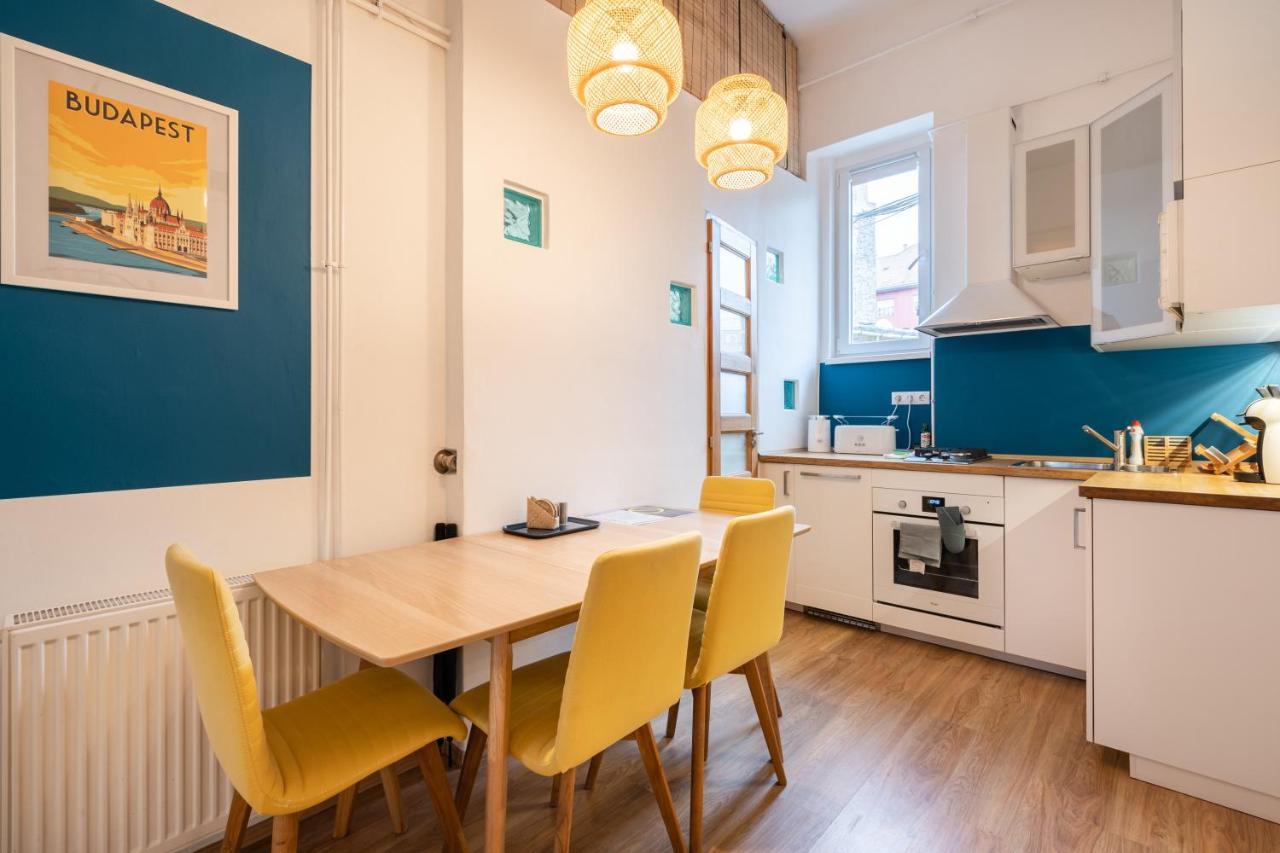 Live Star Apartment Budapest Exterior foto