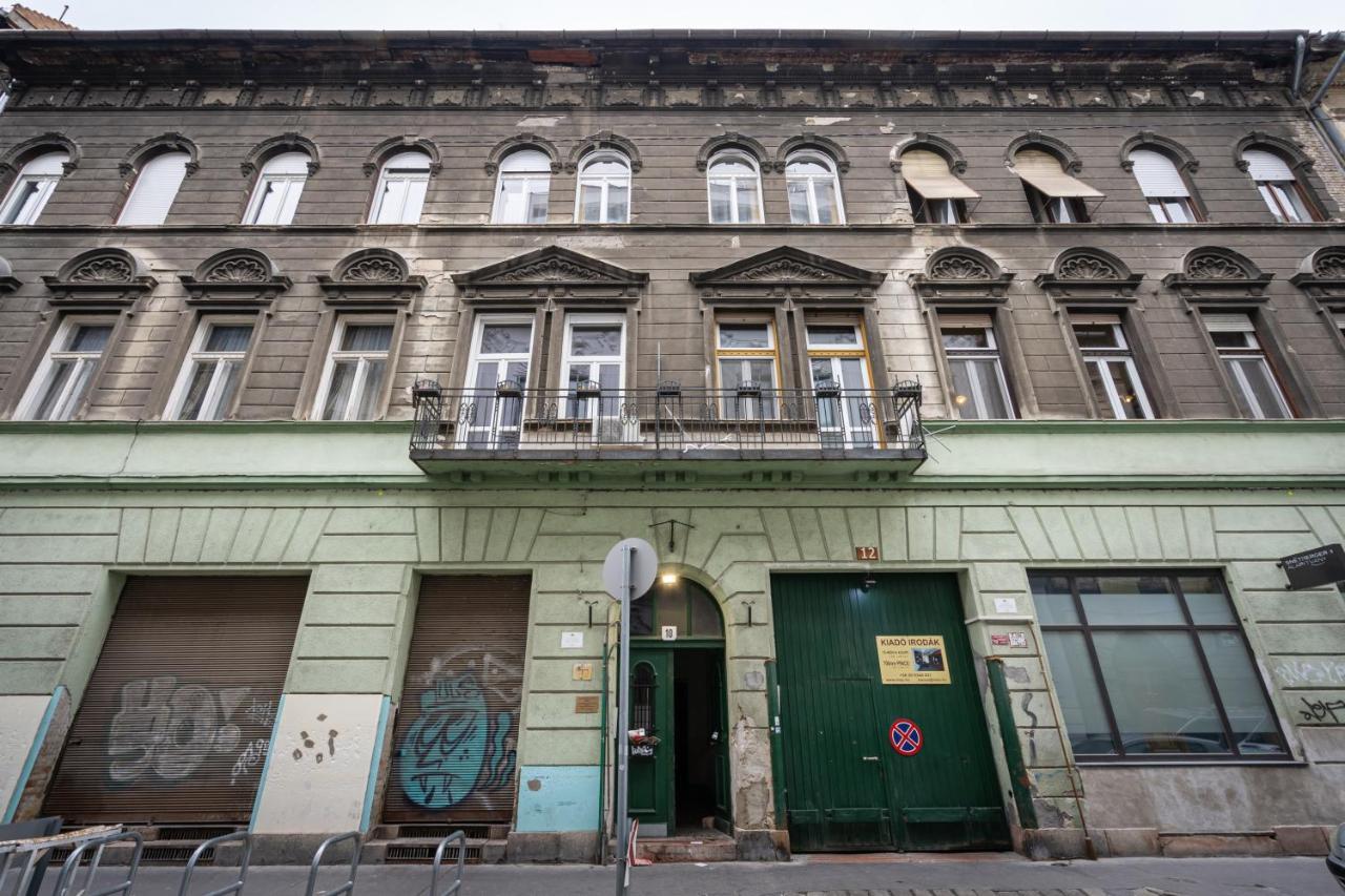 Live Star Apartment Budapest Exterior foto